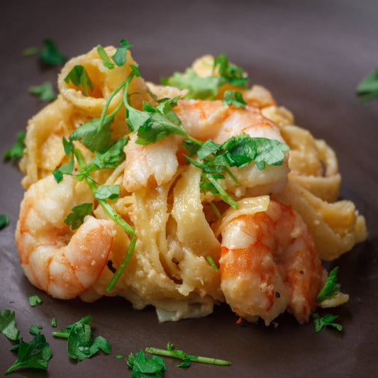 One Pot Creamy Garlic Shrimp Pasta