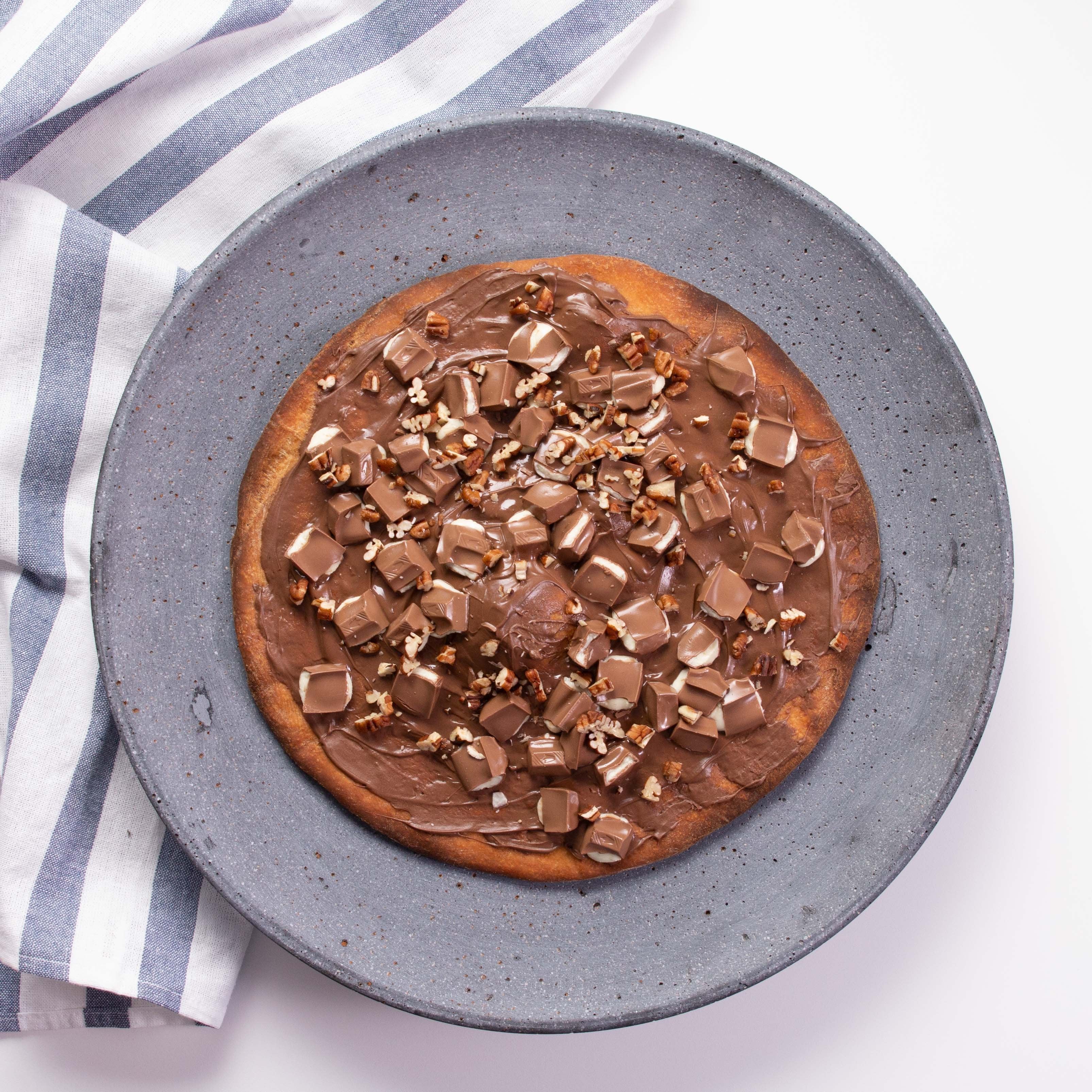 Pecans And Kinder Pizza – PowerLix